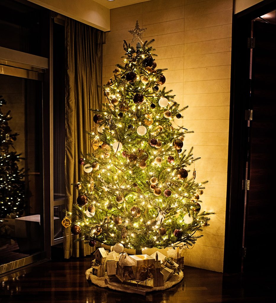 Commercial Christmas Trees // Hotel Lobby Greenscape Design & Decor