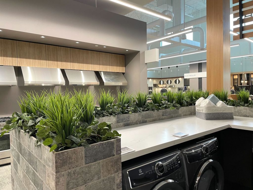 Custom Design Greenery Greenscape Design & Decor