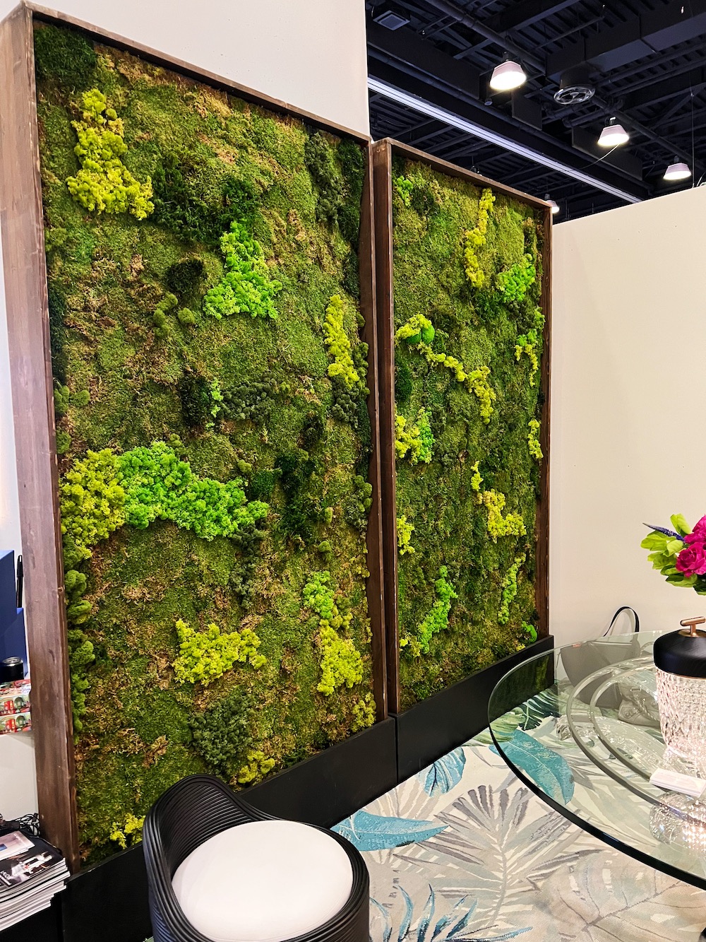 Preserved Moss Wall Rentals by Greenscape Design for tradeshow booths in Vancouver.